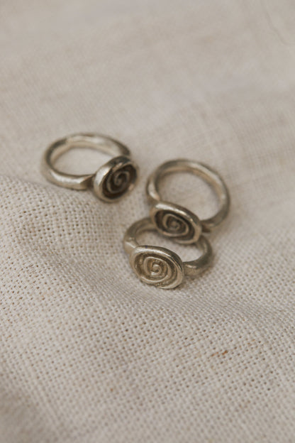 Spiral Signet Ring